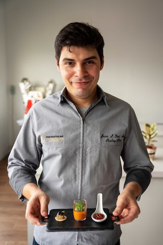Chef José Louis del Amo copyright ©SHIOK MEATS.