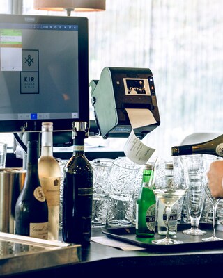 Il sistema POS DISH7booq stampa i codici QR per i clienti