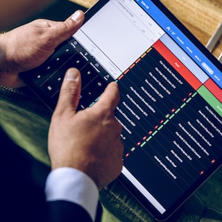 Il tablet mostra il sistema di ordinazione DISH POS