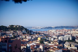 In einer Stadt, die so sehr vom Tourismus lebt wie Lissabon, besteht die besondere Herausforderung für Geschäftsleute darin, Angebote für Besucher und Einheimische zu schaffen